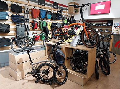 Intérieur magasin de vélos Lyon 6e